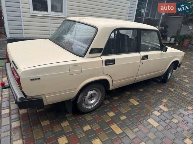 Бежевый ВАЗ 2105, объемом двигателя 0 л и пробегом 200 тыс. км за 968 $, фото 6 на Automoto.ua