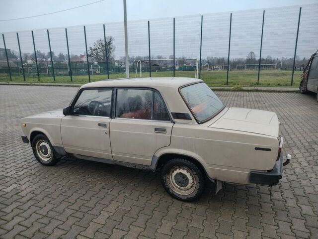 Бежевый ВАЗ 2105, объемом двигателя 1.5 л и пробегом 150 тыс. км за 650 $, фото 3 на Automoto.ua