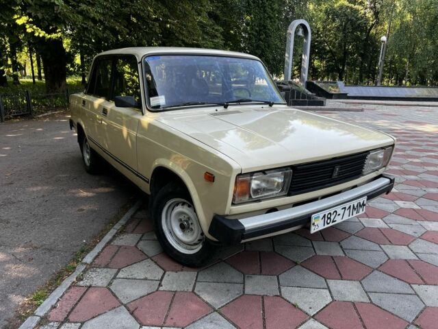 Бежевый ВАЗ 2105, объемом двигателя 1.5 л и пробегом 18 тыс. км за 1208 $, фото 1 на Automoto.ua