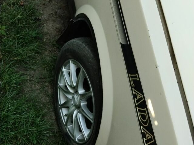 Бежевый ВАЗ 2105, объемом двигателя 1 л и пробегом 285 тыс. км за 1067 $, фото 4 на Automoto.ua