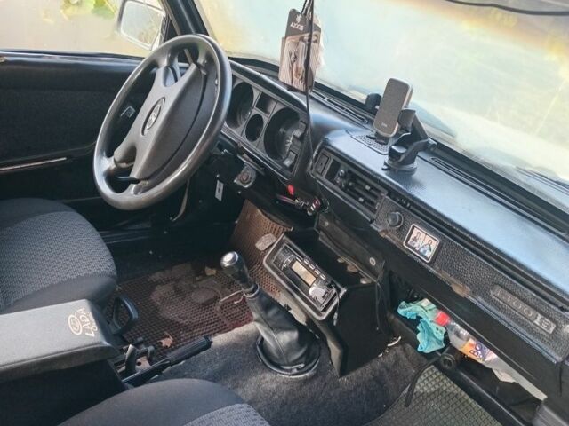 Бежевий ВАЗ 2105, об'ємом двигуна 0 л та пробігом 300 тис. км за 800 $, фото 5 на Automoto.ua