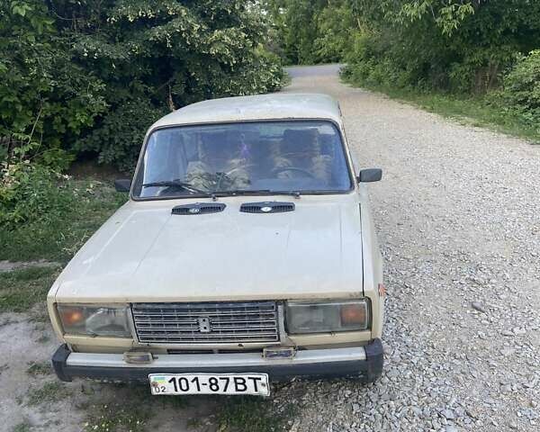 Бежевый ВАЗ 2105, объемом двигателя 1.2 л и пробегом 200 тыс. км за 500 $, фото 1 на Automoto.ua