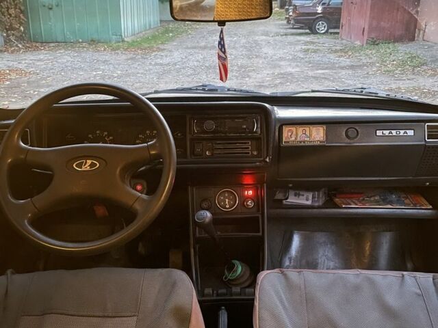 Бежевый ВАЗ 2105, объемом двигателя 1.2 л и пробегом 100 тыс. км за 500 $, фото 6 на Automoto.ua