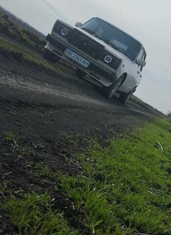 Бежевий ВАЗ 2105, об'ємом двигуна 1.5 л та пробігом 80 тис. км за 2000 $, фото 17 на Automoto.ua