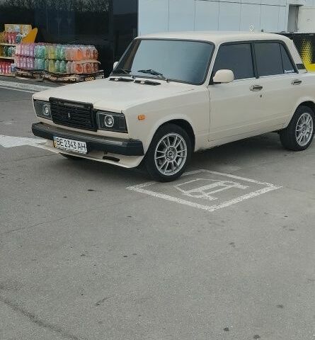 Бежевий ВАЗ 2105, об'ємом двигуна 1.5 л та пробігом 80 тис. км за 2000 $, фото 9 на Automoto.ua