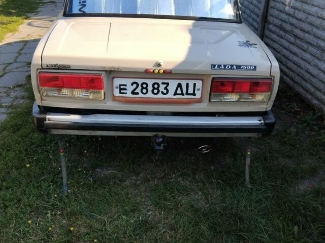 Бежевый ВАЗ 2105, объемом двигателя 1 л и пробегом 285 тыс. км за 1067 $, фото 1 на Automoto.ua