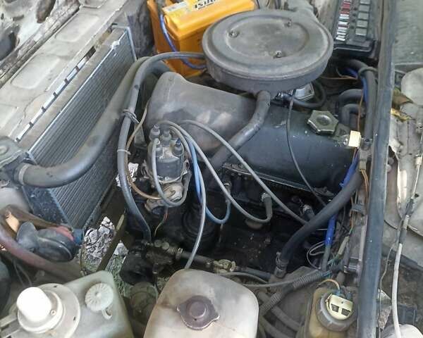 Бежевый ВАЗ 2105, объемом двигателя 1.2 л и пробегом 200 тыс. км за 500 $, фото 3 на Automoto.ua