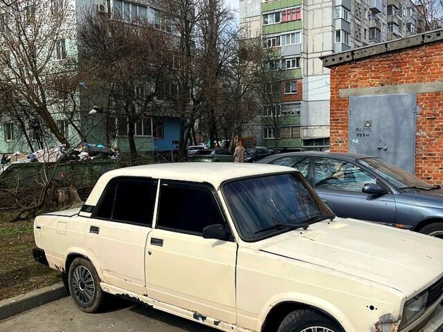 Бежевий ВАЗ 2105, об'ємом двигуна 1.2 л та пробігом 200 тис. км за 450 $, фото 1 на Automoto.ua
