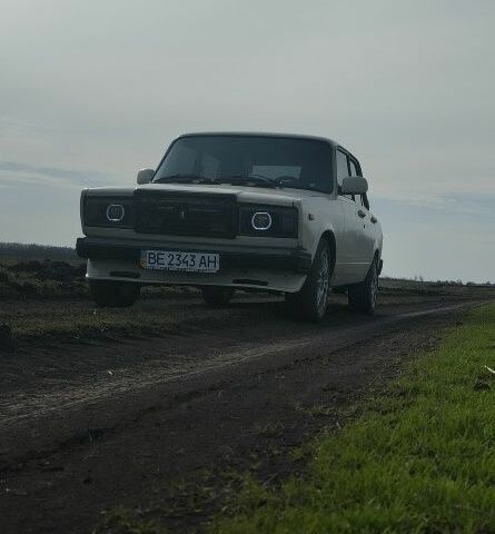 Бежевий ВАЗ 2105, об'ємом двигуна 1.5 л та пробігом 80 тис. км за 2000 $, фото 17 на Automoto.ua