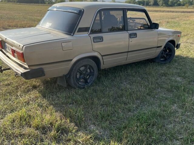 Бежевый ВАЗ 2105, объемом двигателя 1.2 л и пробегом 3 тыс. км за 970 $, фото 3 на Automoto.ua