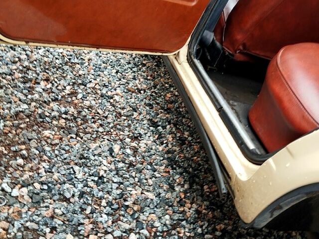 Бежевый ВАЗ 2105, объемом двигателя 1.3 л и пробегом 0 тыс. км за 1500 $, фото 7 на Automoto.ua