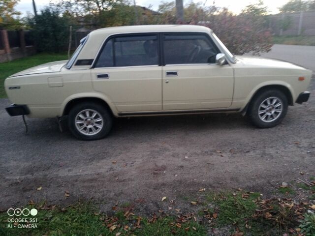 Бежевый ВАЗ 2105, объемом двигателя 1.6 л и пробегом 38 тыс. км за 1563 $, фото 1 на Automoto.ua