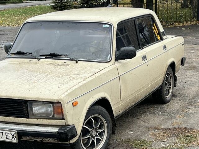 Бежевый ВАЗ 2105, объемом двигателя 1.3 л и пробегом 340 тыс. км за 1000 $, фото 6 на Automoto.ua