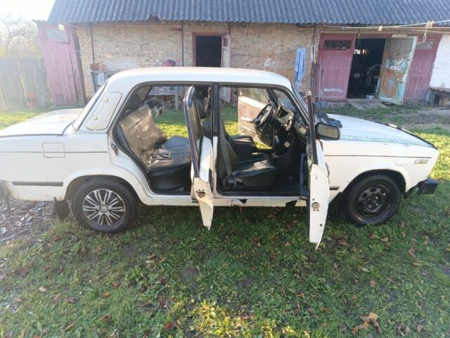 Бежевий ВАЗ 2105, об'ємом двигуна 1 л та пробігом 89 тис. км за 500 $, фото 3 на Automoto.ua