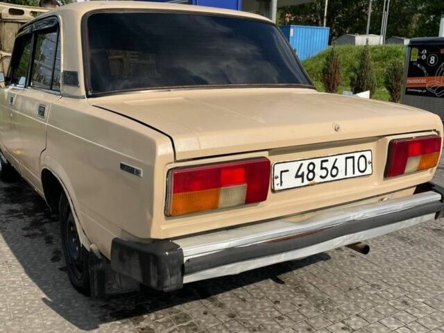 Бежевый ВАЗ 2105, объемом двигателя 1.3 л и пробегом 74 тыс. км за 300 $, фото 3 на Automoto.ua