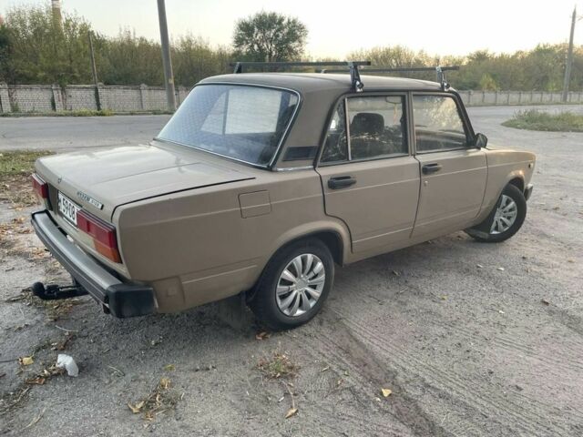 Бежевый ВАЗ 2105, объемом двигателя 0 л и пробегом 3 тыс. км за 800 $, фото 5 на Automoto.ua