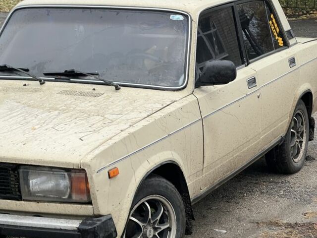 Бежевый ВАЗ 2105, объемом двигателя 1.3 л и пробегом 340 тыс. км за 1000 $, фото 5 на Automoto.ua