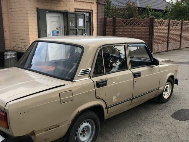 Бежевый ВАЗ 2105, объемом двигателя 1.3 л и пробегом 83 тыс. км за 477 $, фото 3 на Automoto.ua