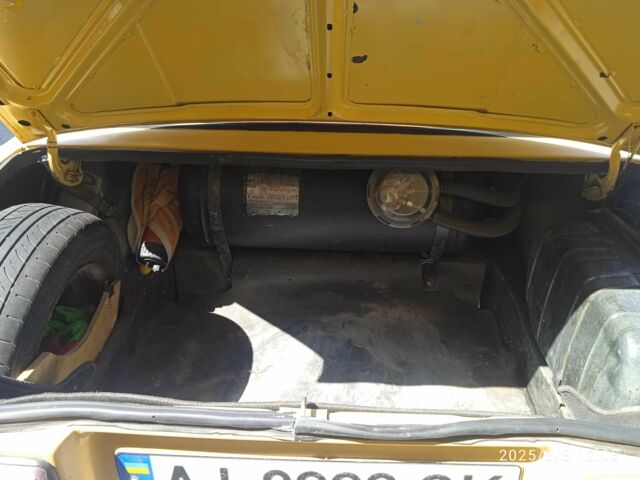 Бежевий ВАЗ 2105, об'ємом двигуна 1.3 л та пробігом 8 тис. км за 597 $, фото 4 на Automoto.ua