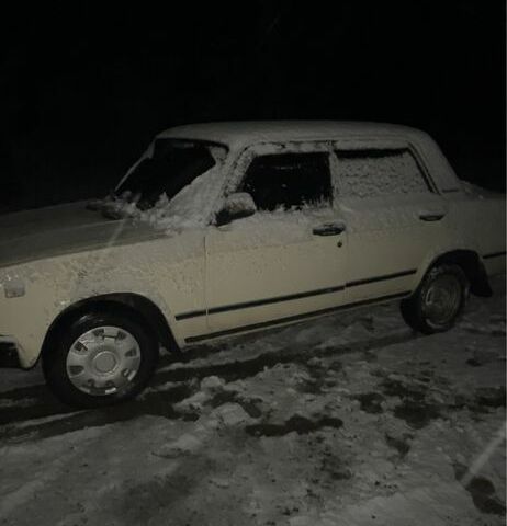 Бежевий ВАЗ 2105, об'ємом двигуна 1.3 л та пробігом 100 тис. км за 560 $, фото 2 на Automoto.ua