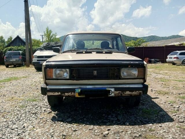 Бежевий ВАЗ 2105, об'ємом двигуна 1.6 л та пробігом 200 тис. км за 334 $, фото 1 на Automoto.ua