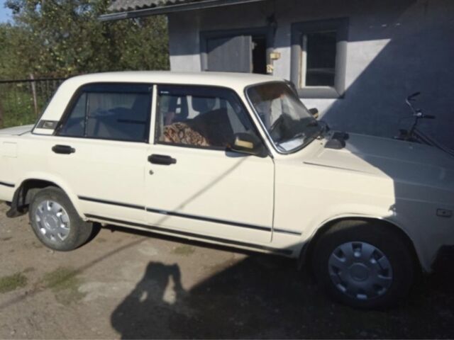 Бежевий ВАЗ 2105, об'ємом двигуна 1.3 л та пробігом 100 тис. км за 560 $, фото 5 на Automoto.ua