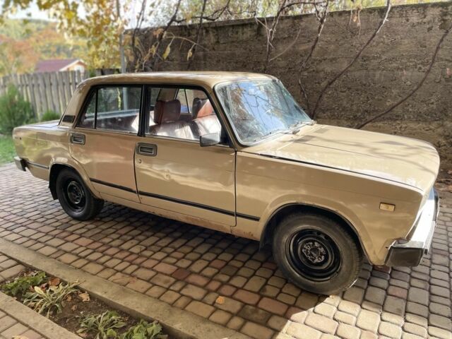 Бежевый ВАЗ 2105, объемом двигателя 1.3 л и пробегом 50 тыс. км за 597 $, фото 6 на Automoto.ua