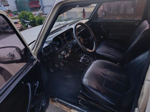 Бежевый ВАЗ 2105, объемом двигателя 0 л и пробегом 235 тыс. км за 500 $, фото 7 на Automoto.ua