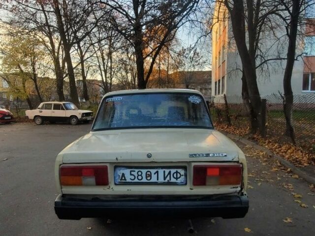 Бежевый ВАЗ 2105, объемом двигателя 5 л и пробегом 12 тыс. км за 323 $, фото 3 на Automoto.ua