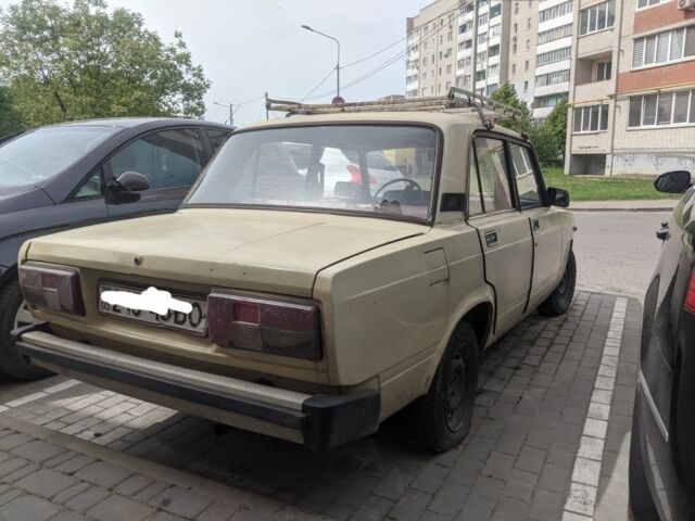 Бежевий ВАЗ 2105, об'ємом двигуна 0 л та пробігом 300 тис. км за 200 $, фото 4 на Automoto.ua