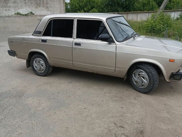 Бежевий ВАЗ 2105, об'ємом двигуна 1.3 л та пробігом 2 тис. км за 800 $, фото 1 на Automoto.ua