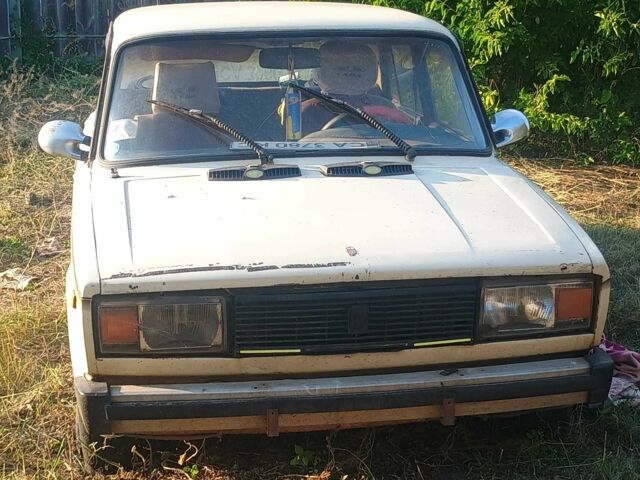 Бежевый ВАЗ 2105, объемом двигателя 1.3 л и пробегом 250 тыс. км за 835 $, фото 1 на Automoto.ua