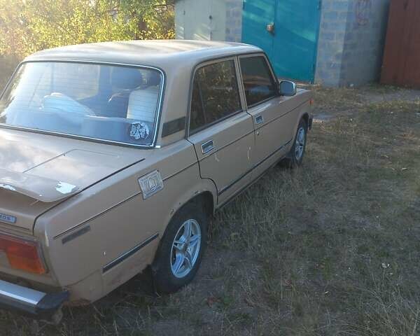 Бежевый ВАЗ 2105, объемом двигателя 1.29 л и пробегом 260 тыс. км за 700 $, фото 4 на Automoto.ua
