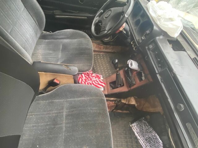 Бежевый ВАЗ 2105, объемом двигателя 0 л и пробегом 3 тыс. км за 700 $, фото 7 на Automoto.ua