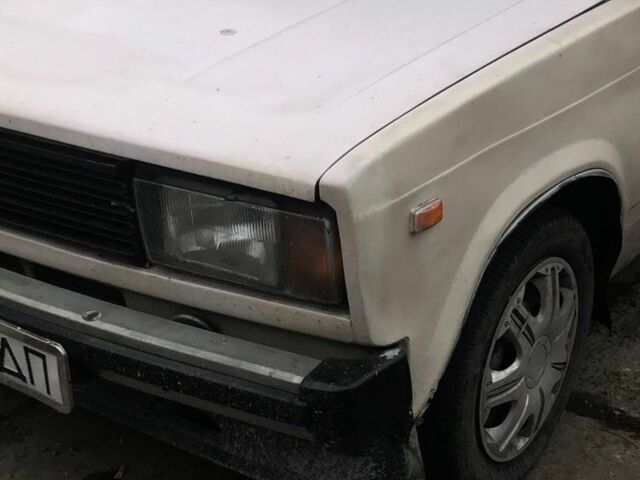 Бежевый ВАЗ 2105, объемом двигателя 1.5 л и пробегом 98 тыс. км за 592 $, фото 1 на Automoto.ua