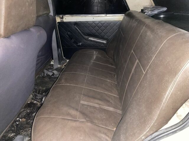 Бежевый ВАЗ 2105, объемом двигателя 1.3 л и пробегом 1000 тыс. км за 759 $, фото 3 на Automoto.ua