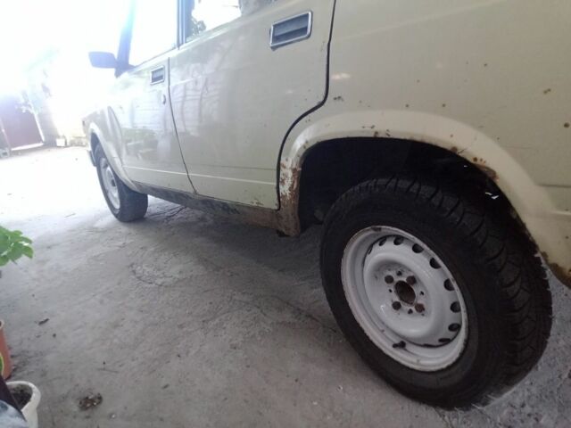 Бежевый ВАЗ 2105, объемом двигателя 0 л и пробегом 100 тыс. км за 478 $, фото 8 на Automoto.ua