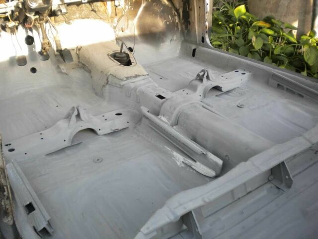 Бежевий ВАЗ 2105, об'ємом двигуна 1.3 л та пробігом 83 тис. км за 1538 $, фото 21 на Automoto.ua