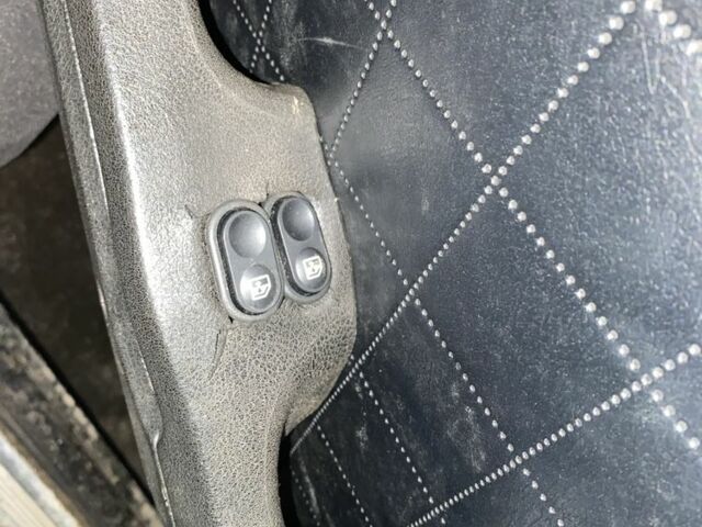 Бежевый ВАЗ 2105, объемом двигателя 1.3 л и пробегом 1000 тыс. км за 759 $, фото 2 на Automoto.ua