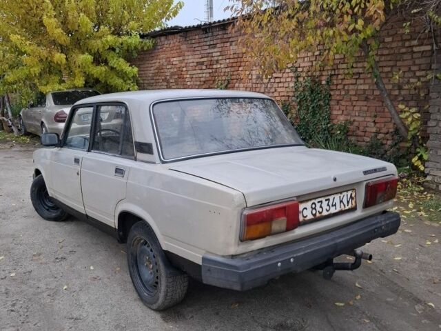 Бежевый ВАЗ 2105, объемом двигателя 1.5 л и пробегом 210 тыс. км за 595 $, фото 4 на Automoto.ua