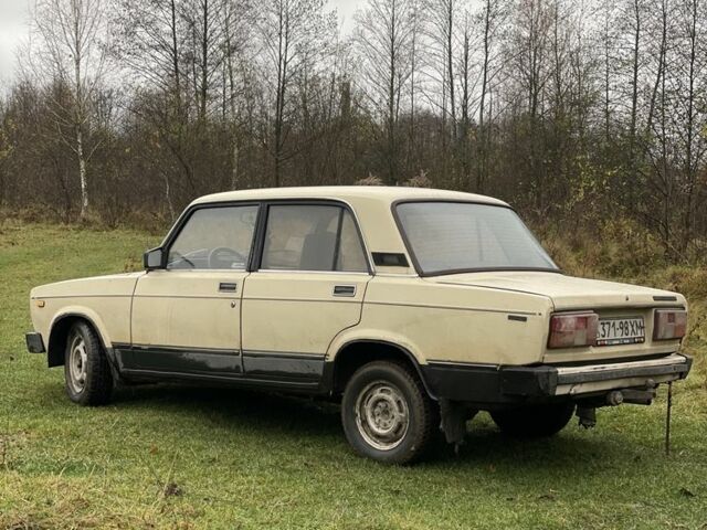 Бежевый ВАЗ 2105, объемом двигателя 1.5 л и пробегом 3 тыс. км за 521 $, фото 2 на Automoto.ua