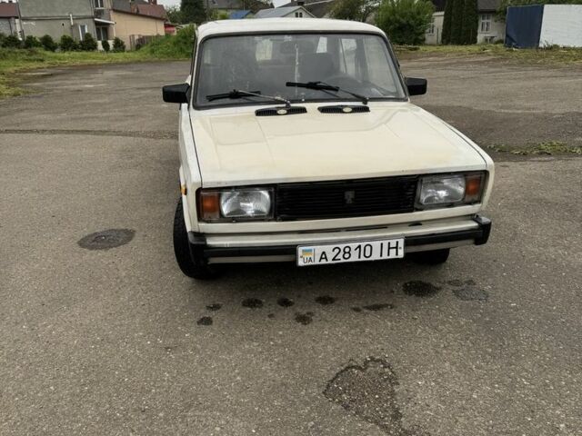 Бежевый ВАЗ 2105, объемом двигателя 1.5 л и пробегом 3 тыс. км за 500 $, фото 2 на Automoto.ua