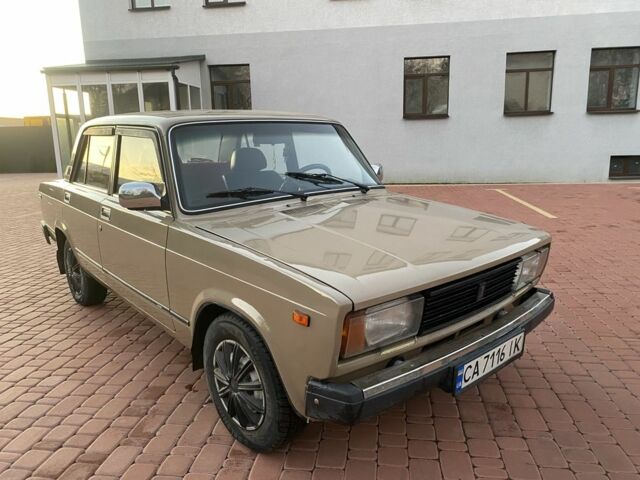 Бежевый ВАЗ 2105, объемом двигателя 1.2 л и пробегом 200 тыс. км за 1350 $, фото 3 на Automoto.ua