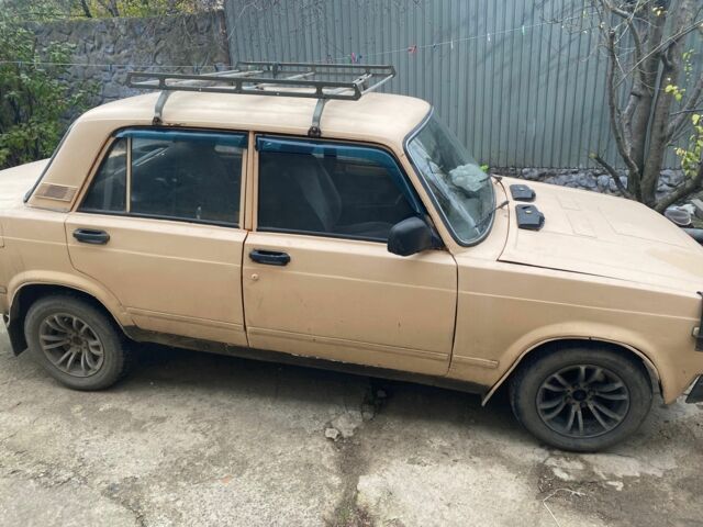 Бежевый ВАЗ 2105, объемом двигателя 0 л и пробегом 3 тыс. км за 700 $, фото 1 на Automoto.ua