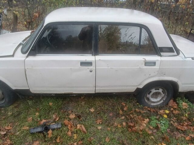 Бежевый ВАЗ 2105, объемом двигателя 1.3 л и пробегом 112 тыс. км за 452 $, фото 1 на Automoto.ua