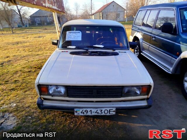 Бежевый ВАЗ 2105, объемом двигателя 15 л и пробегом 88 тыс. км за 350 $, фото 2 на Automoto.ua
