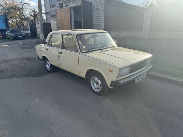 Бежевый ВАЗ 2105, объемом двигателя 1.3 л и пробегом 100 тыс. км за 850 $, фото 1 на Automoto.ua