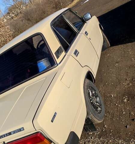 Бежевий ВАЗ 2105, об'ємом двигуна 1.5 л та пробігом 64 тис. км за 1100 $, фото 5 на Automoto.ua