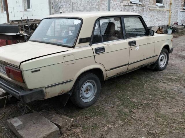 Бежевый ВАЗ 2105, объемом двигателя 0 л и пробегом 150 тыс. км за 400 $, фото 3 на Automoto.ua