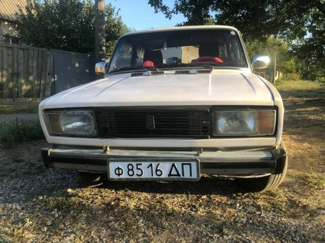 Бежевый ВАЗ 2105, объемом двигателя 1.5 л и пробегом 98 тыс. км за 592 $, фото 4 на Automoto.ua